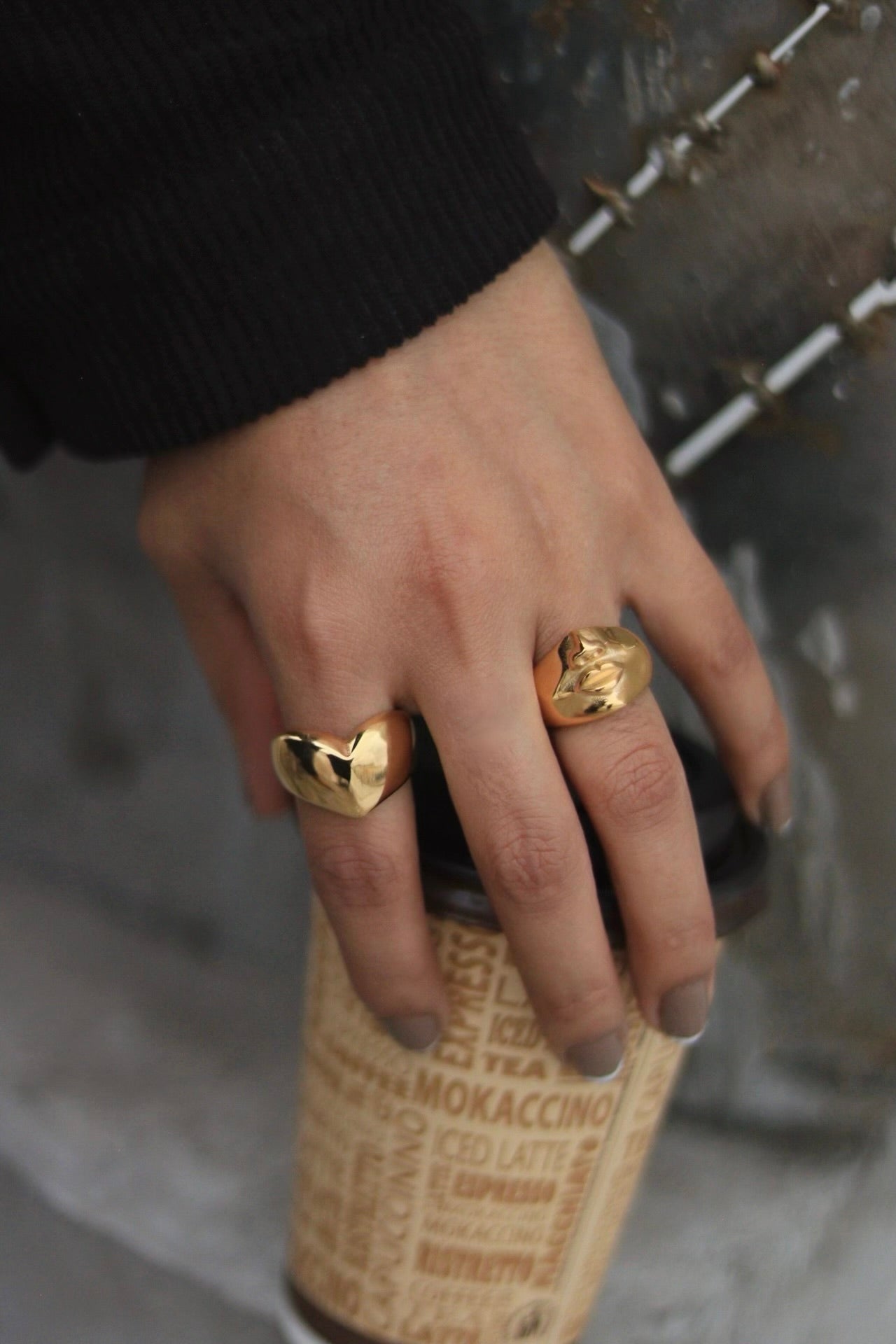 VELVET RING